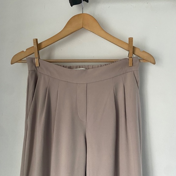 Aritzia Babaton 2 Cohen Crop Pant - Picture 5 of 10